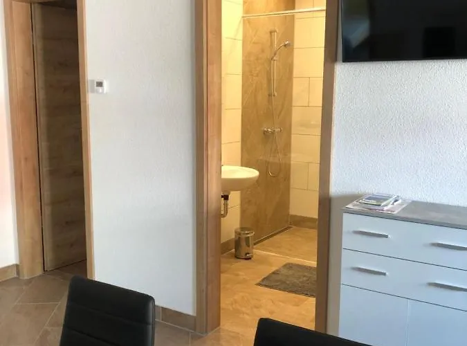 Zeitler Apartment Treuen